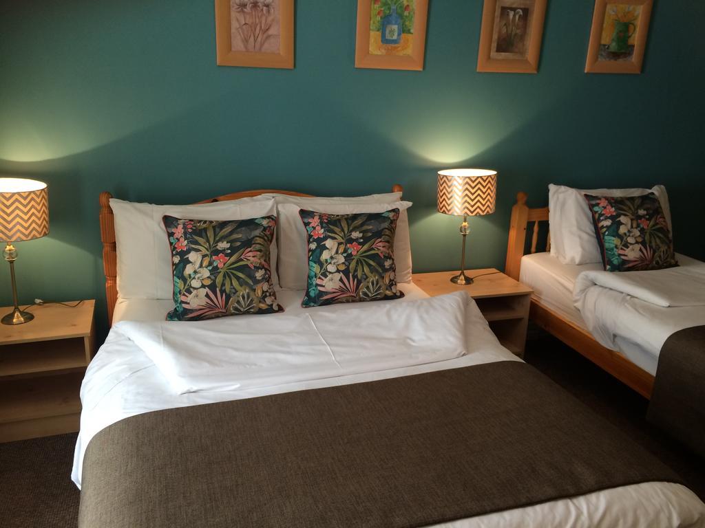 Hostel The Ritz *